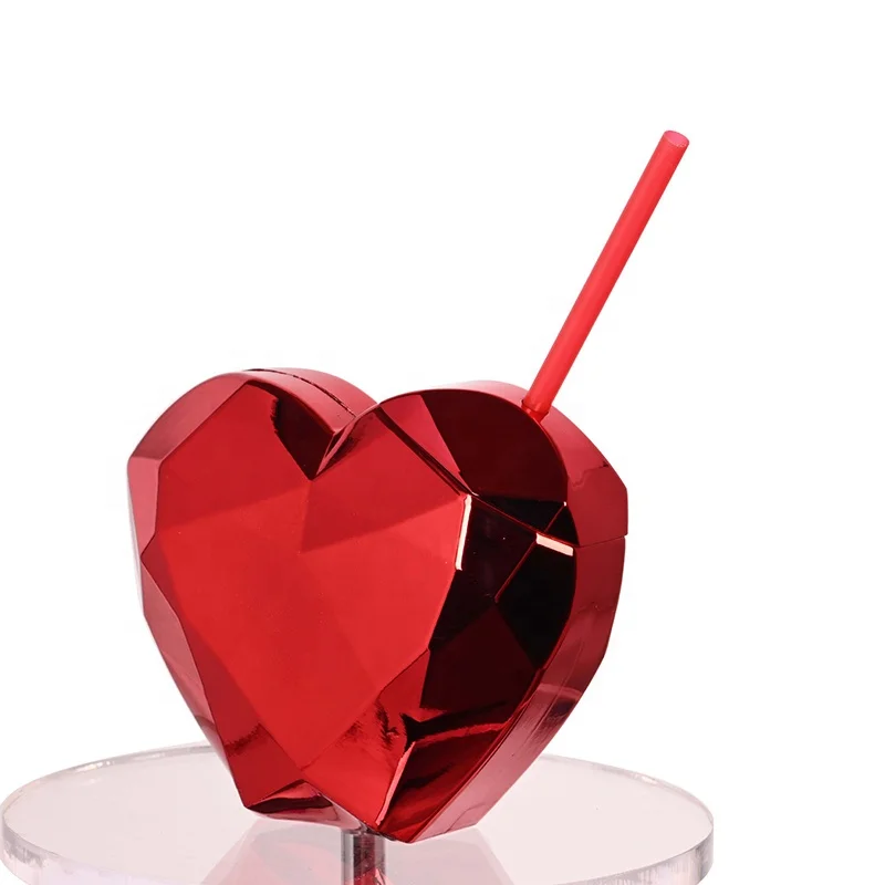 Plastic Water Cup Party Heart Shaped Cups with Straw