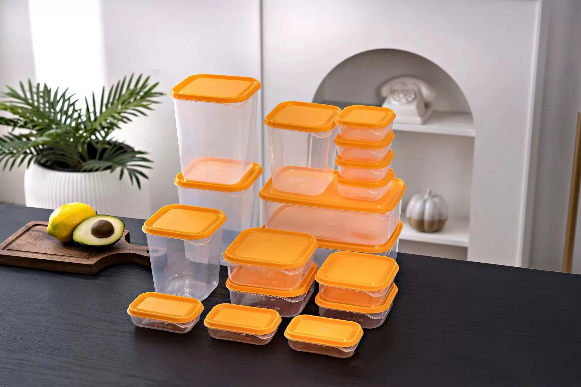 Hot sale 17-piece set plastic crisper transparent fruit storage box with lid sealed refrigerator storage box microwave heated.