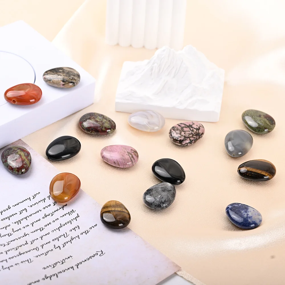 Natural Crystal Raw Stone Keychain Teardrop-shaped Ore Accessories Buckle Diy Bag Pendant Accessories Wholesale