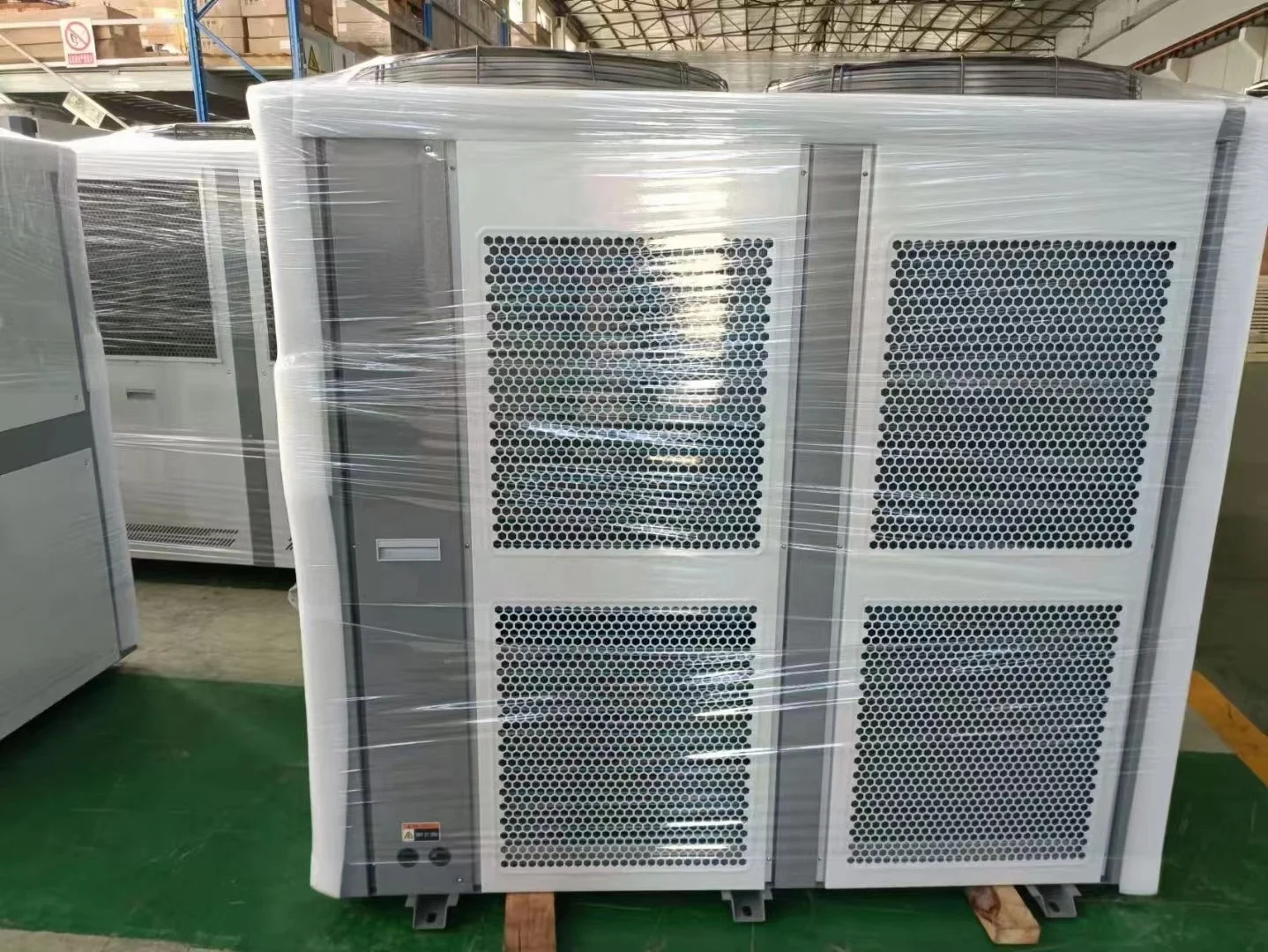 1HP 3HP 5HP 7HP Industrial Water Cooled Chiller With Water Tank