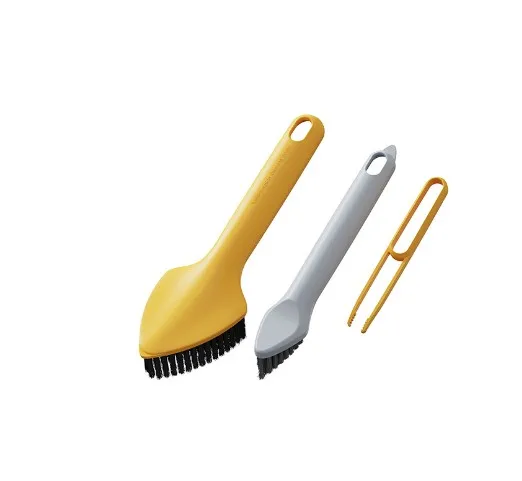 New 3-in-1 Multi-functional Cleaning Brush Brushes in Bathroom Floor Crevices