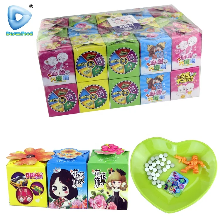 Hot selling plastic colorful surprise blind box toy candy with card