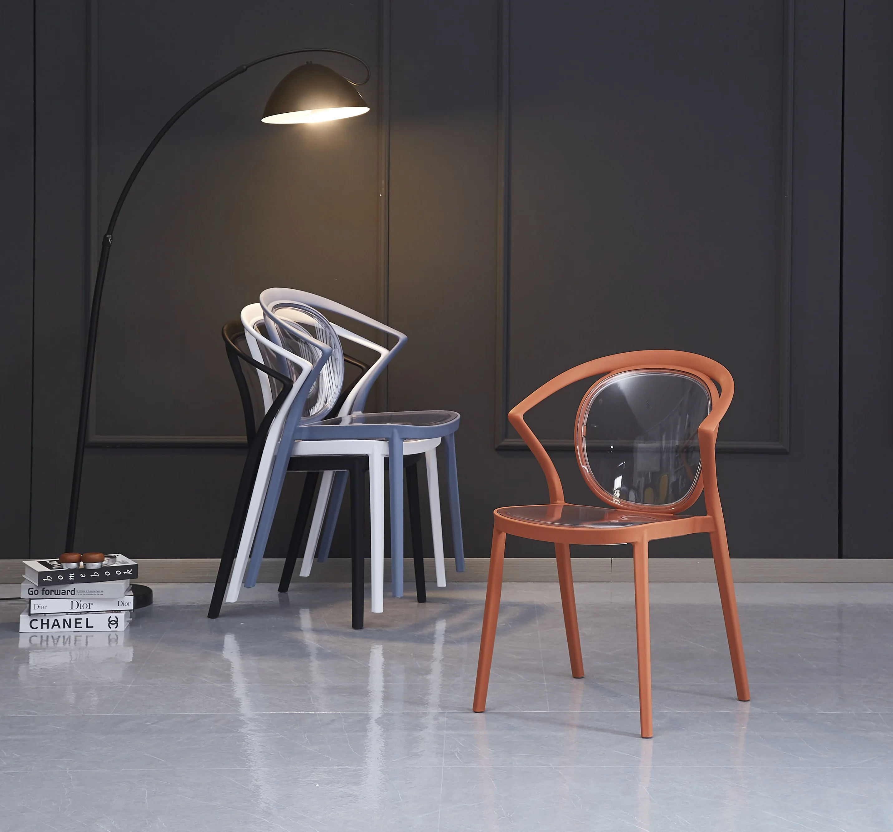 China Manufacturer Wholesale Plastic Chair / Plastic Garden Chair Use for Office Or Garden