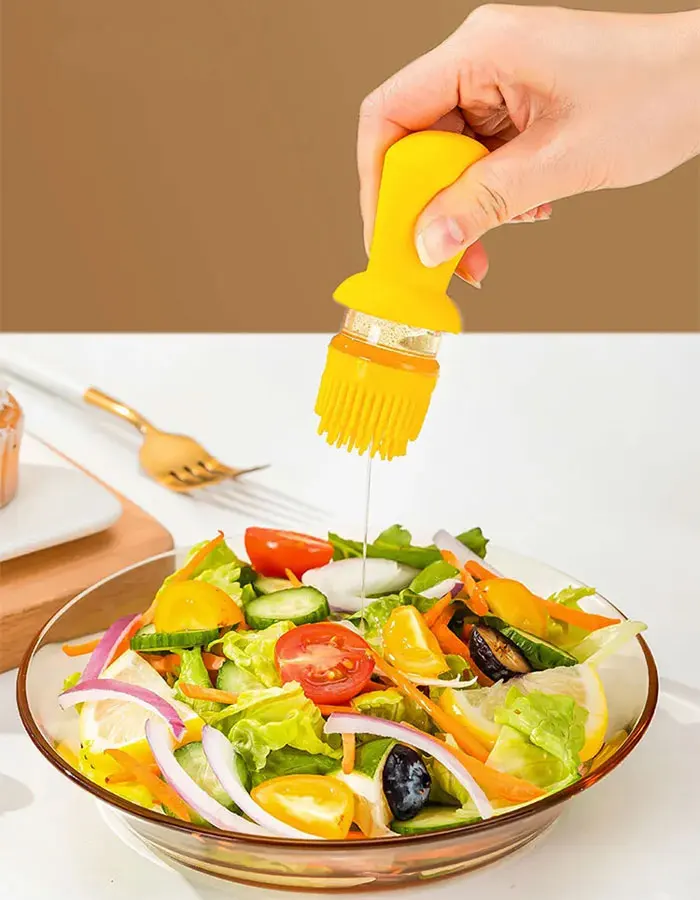 550ML Multifunction Olive Oil Sprayer Kitchen Cooking Baking BBQ 2 in Oil Dispenser Glass Oil Bottle With Silicone Brush