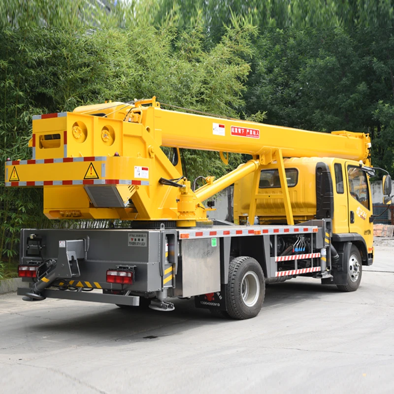 Low price small truck cranes truck with crane 10 tons mini truck telescopic crane for sale