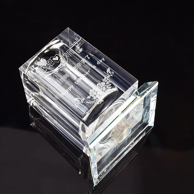 Standard 3d stereo Fine Workmanship Wholesale Multiple sizes crystal office pen holder