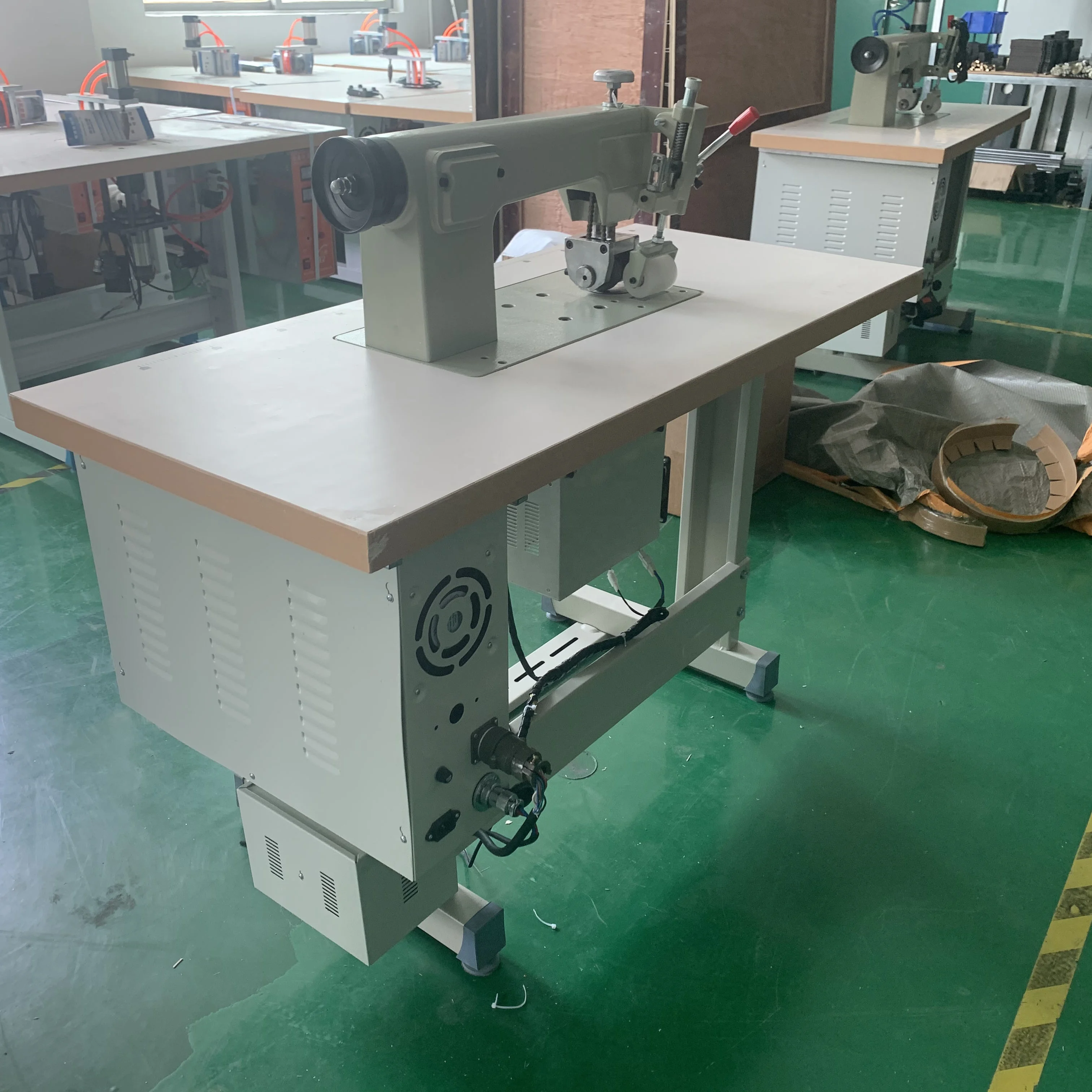 Men Underwear Ultrasonic Non Woven Fabric Lace Making Sewing Machine Automatic Lace Manufacturing Making Machine Lace Machines