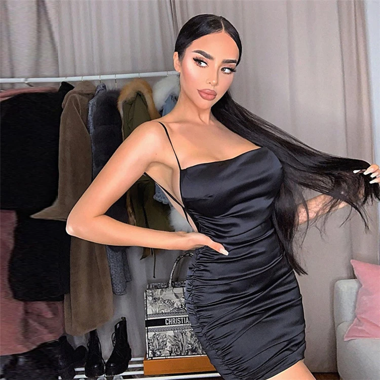 Wholesale Halter Dresses Women Dresses Pleated Suspender Fashion Dresses