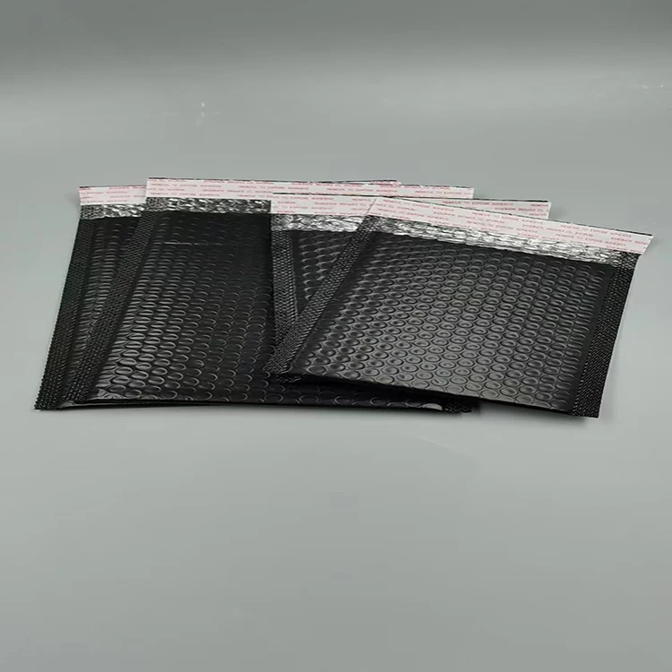 Black bubble mailer packing bubble bag packing Kraft Metallic Bubble Envelope Express Mailing Bag