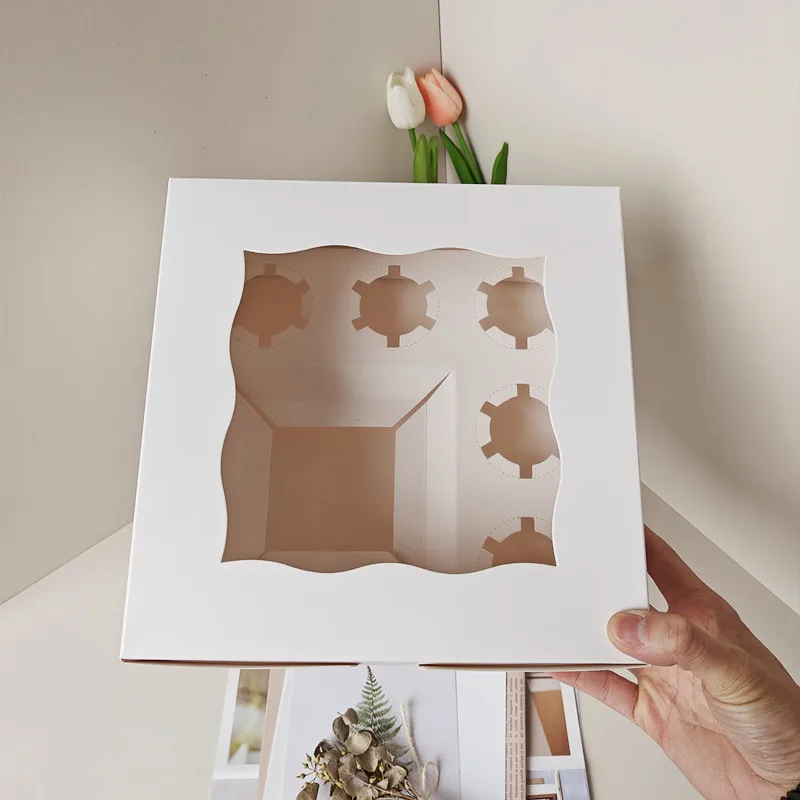 2 / 5 / 6 / 8 Count Baking Muffin Tray White Paper Cup Cake Box With Gift Champagne Bottle Plug-ins