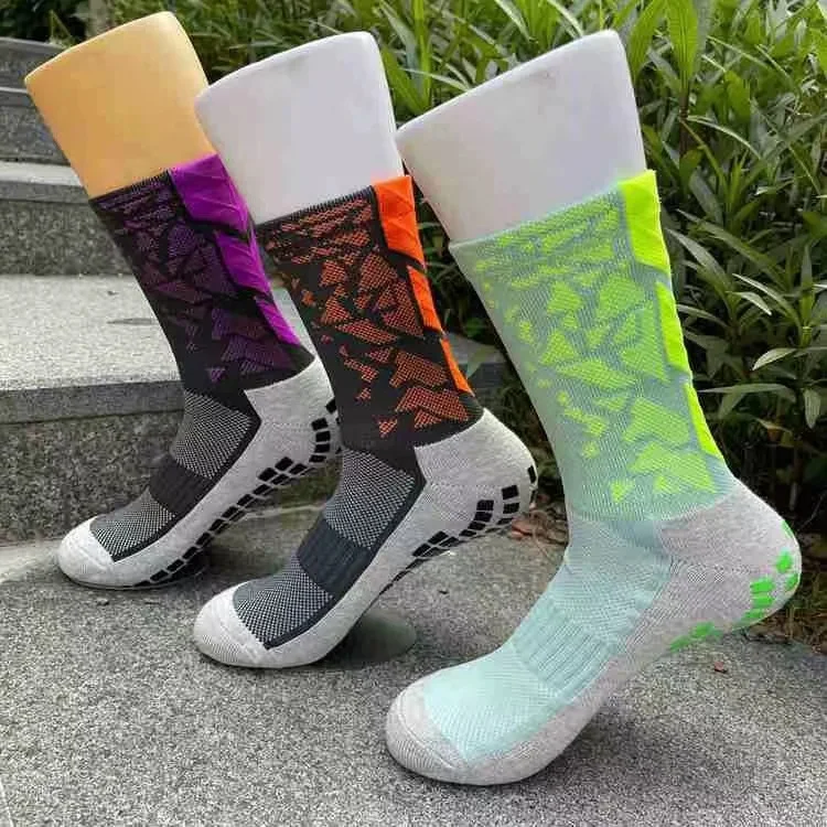 Wholesale Solid Color Soccer Socks Men Football Socks Custom Logo Compression Anti-Slip Sports Socks