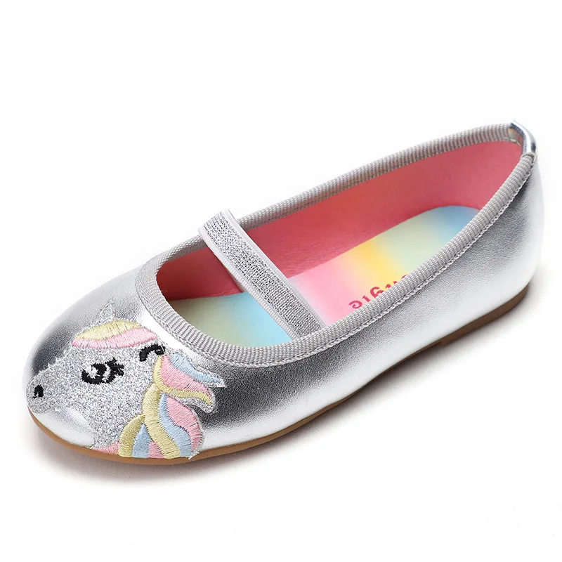 The round head unicorn flat casual shoes fashion children cartoon party princess shoes children sandals