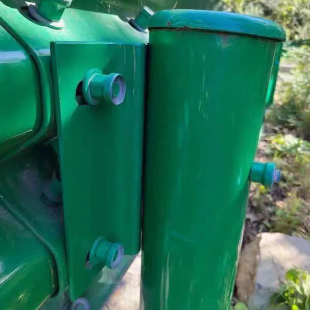 High Quality Highway Guardrail Bracket Green 300*70*4.5 mm Hot Dipped Galvanized guardrail Bracket for Beam Guardrail Post