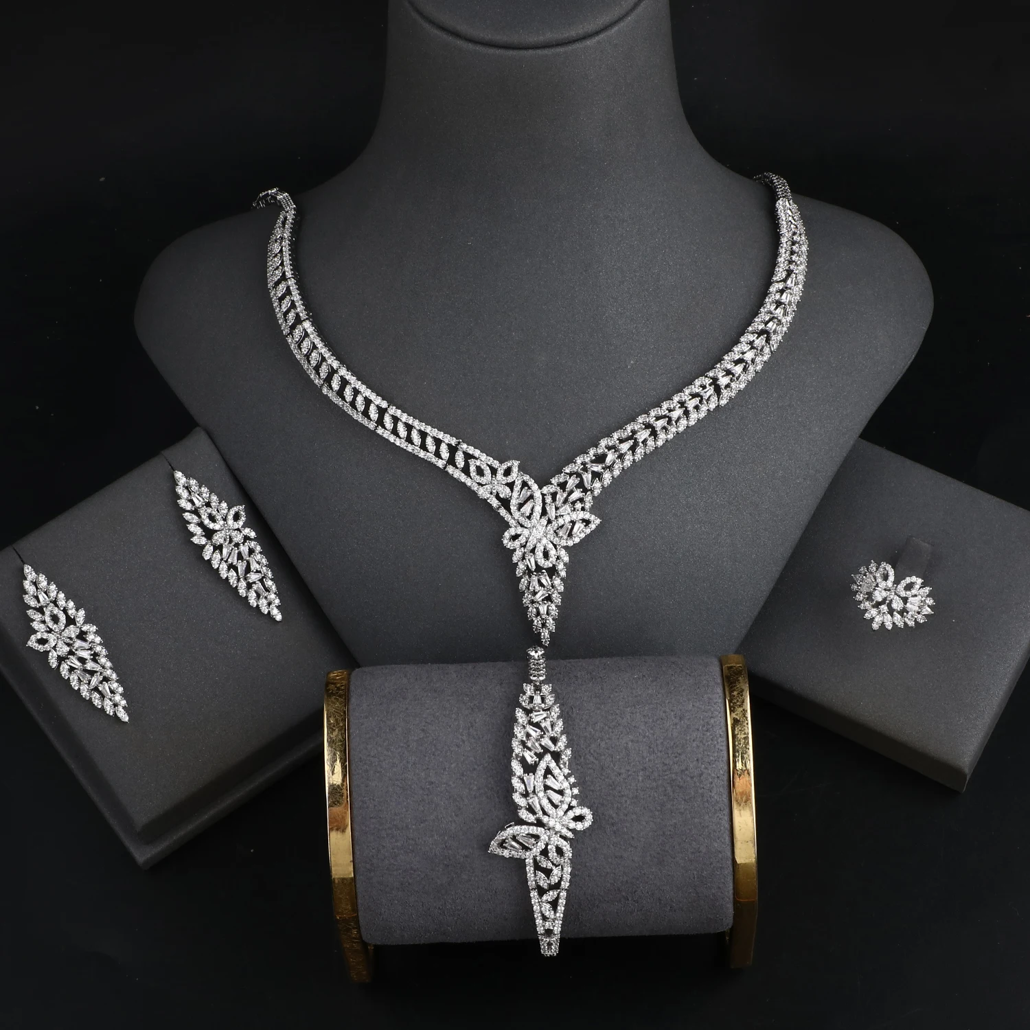 Factory direct sale 24K gold white AAA cubic zircon India Dubai Nigeria jewelry set for bridal