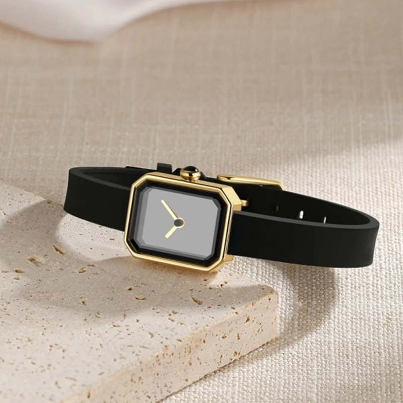 Minimalist Ribbon Elegance Ultra-thin Ladies Wristwatch Gold Luxury Silicone Bracelet Womens Quartz Watches