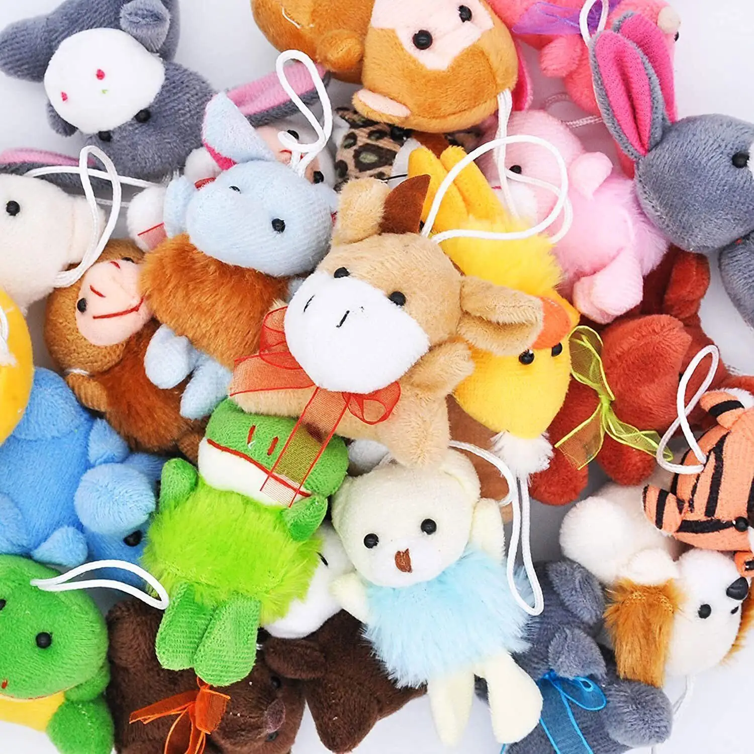 BSCI Kawaii Mini Cheap PP Cotton Assorted Crane Machine Peluches Stuffed Animal Keychain Plush Toy Vending Claw Machine Toy Doll