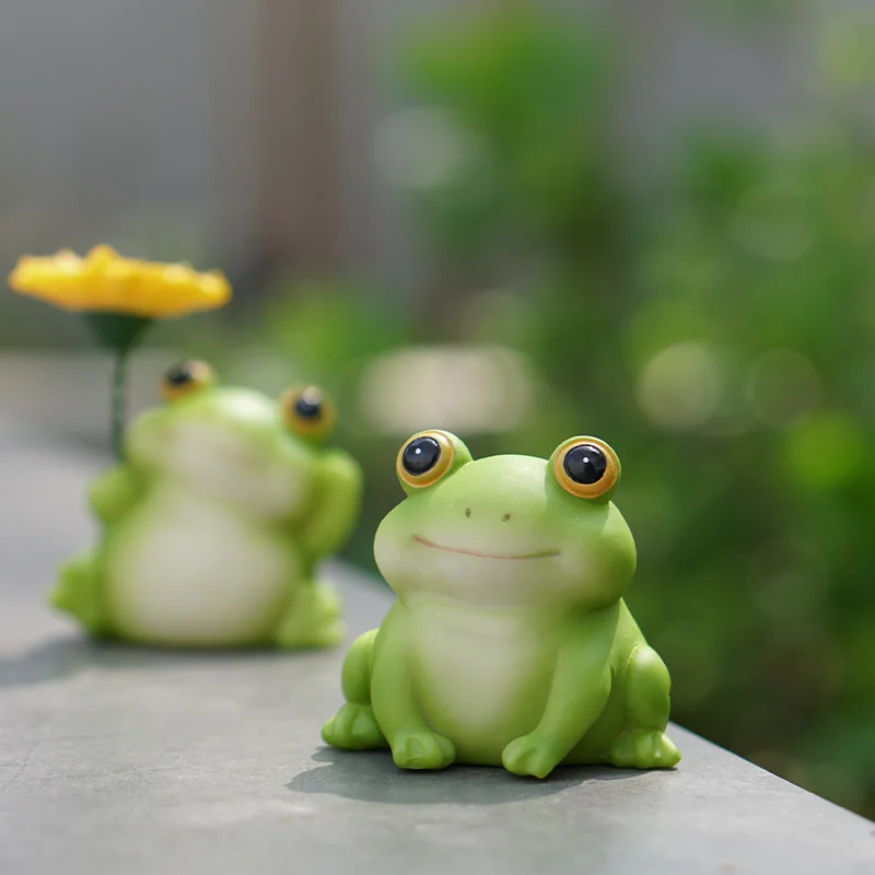 Z17981A Japanese style Cute frog ornament figurine healing emotional stability workstation desktop decompression car decor gift
