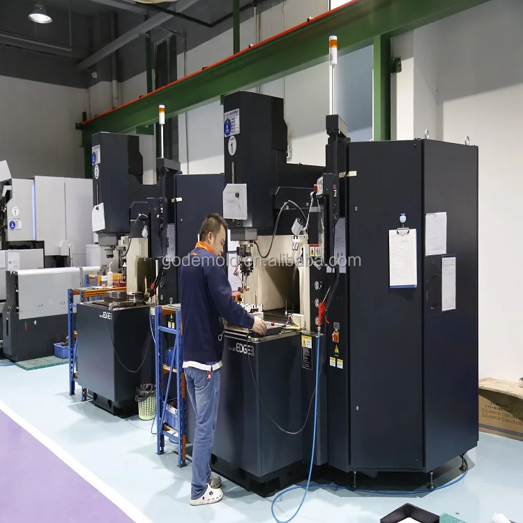 Custom cheap plastic injection mold car Injection Moulding for small desktop plastic injection molding machine