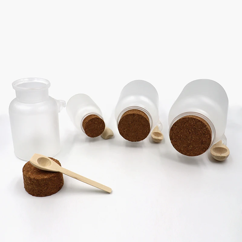 100ml 200ml 300ml 500ml frosted plastic bottle ABS bath salt jar with cork lid Small spoon clear wide mouth bottles big capacity