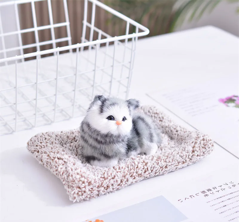 Cute Dog Dashboard Car Ornaments, Dog Figurine Statue Bobble Head Pet Toy Decor Auto Interior Desktop Decoration for  Car