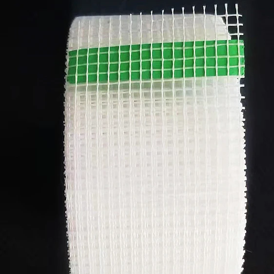 8*8 & 9*9cm Fine Plater Strong Fiberglass Sticky Mesh Netting With Good Latex From China Factory