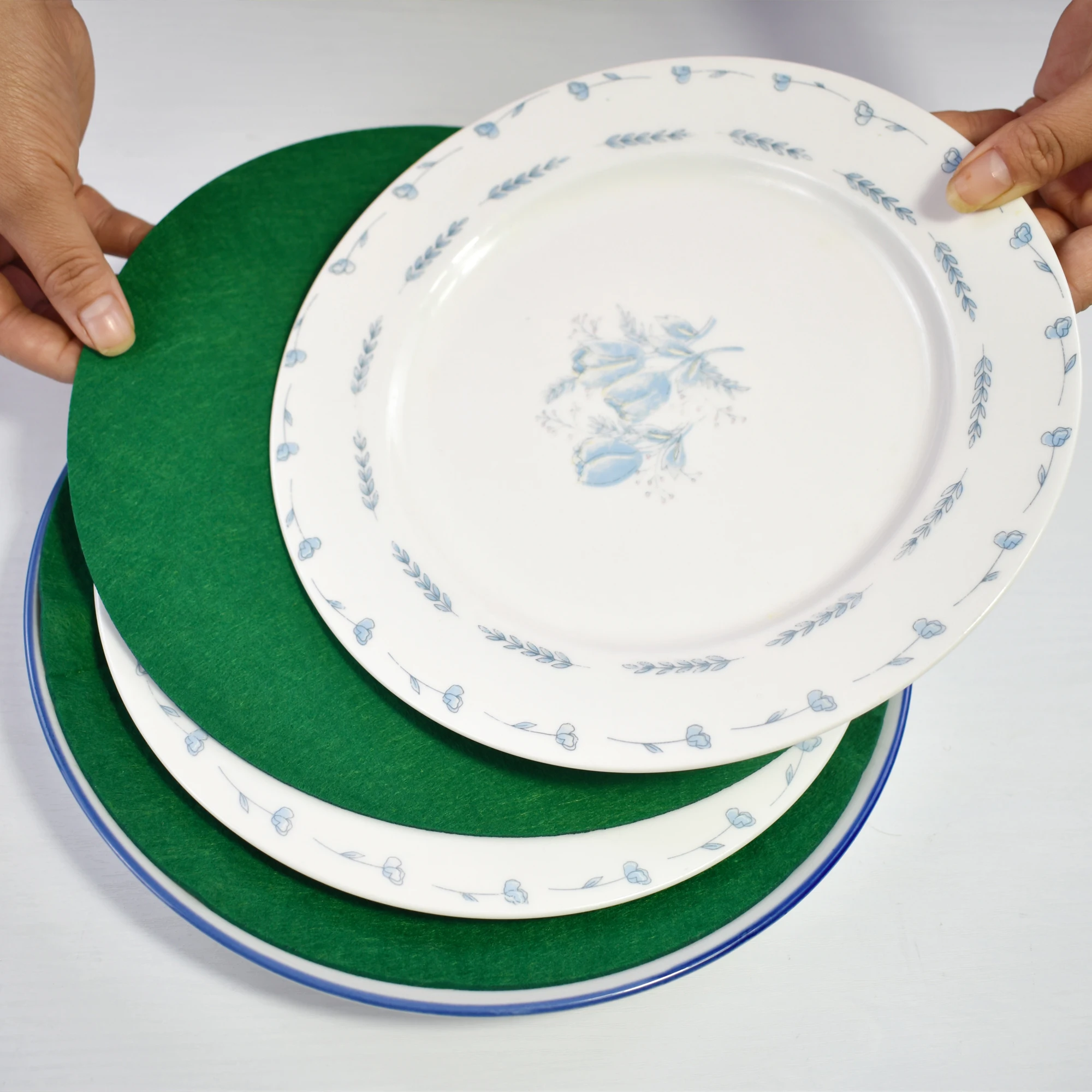 Customized Felt Coasters Placemats Moisture Wicking Heat Resistant Sustainable Washable Felt mat