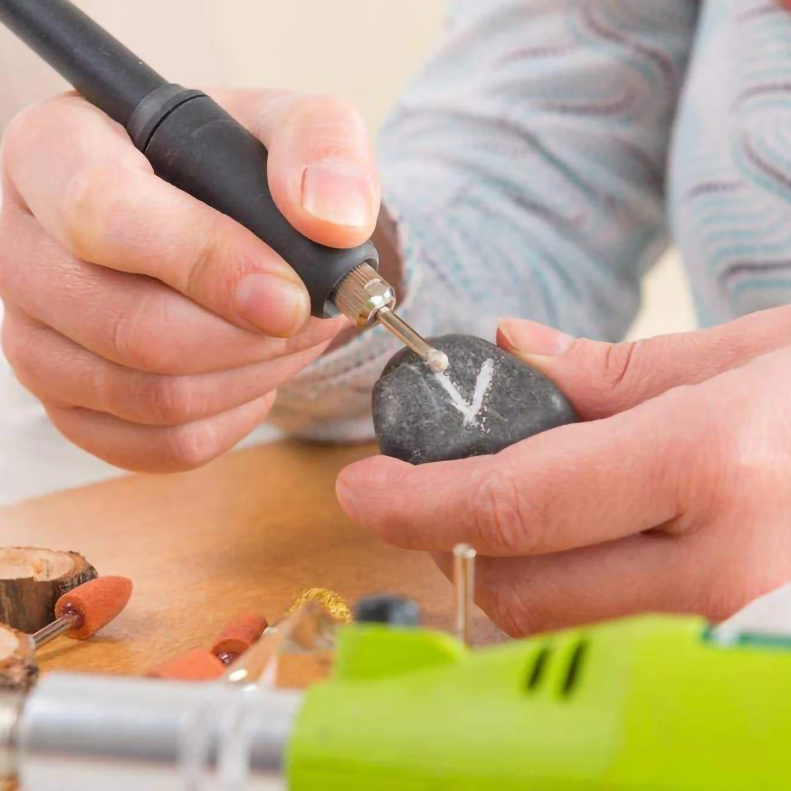 China Factory Wholesale 30PCS Tungsten Carbide Burr Stone Carving Tools Kit For Ceramic Glass Polishing Grinding Engraving