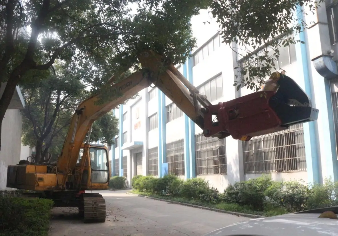 Construction Machinery Accessories 360 Degree Rotating Hydraulic Olecranon Scissors Pliers