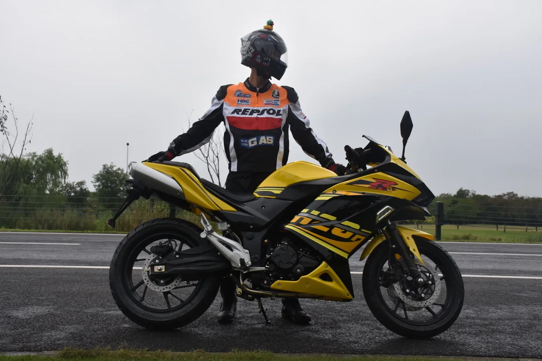 SINSKI Customized motorcycle fuel tank stickers 140km/h motorcycle fuel pressures regulator Gas motorcycle