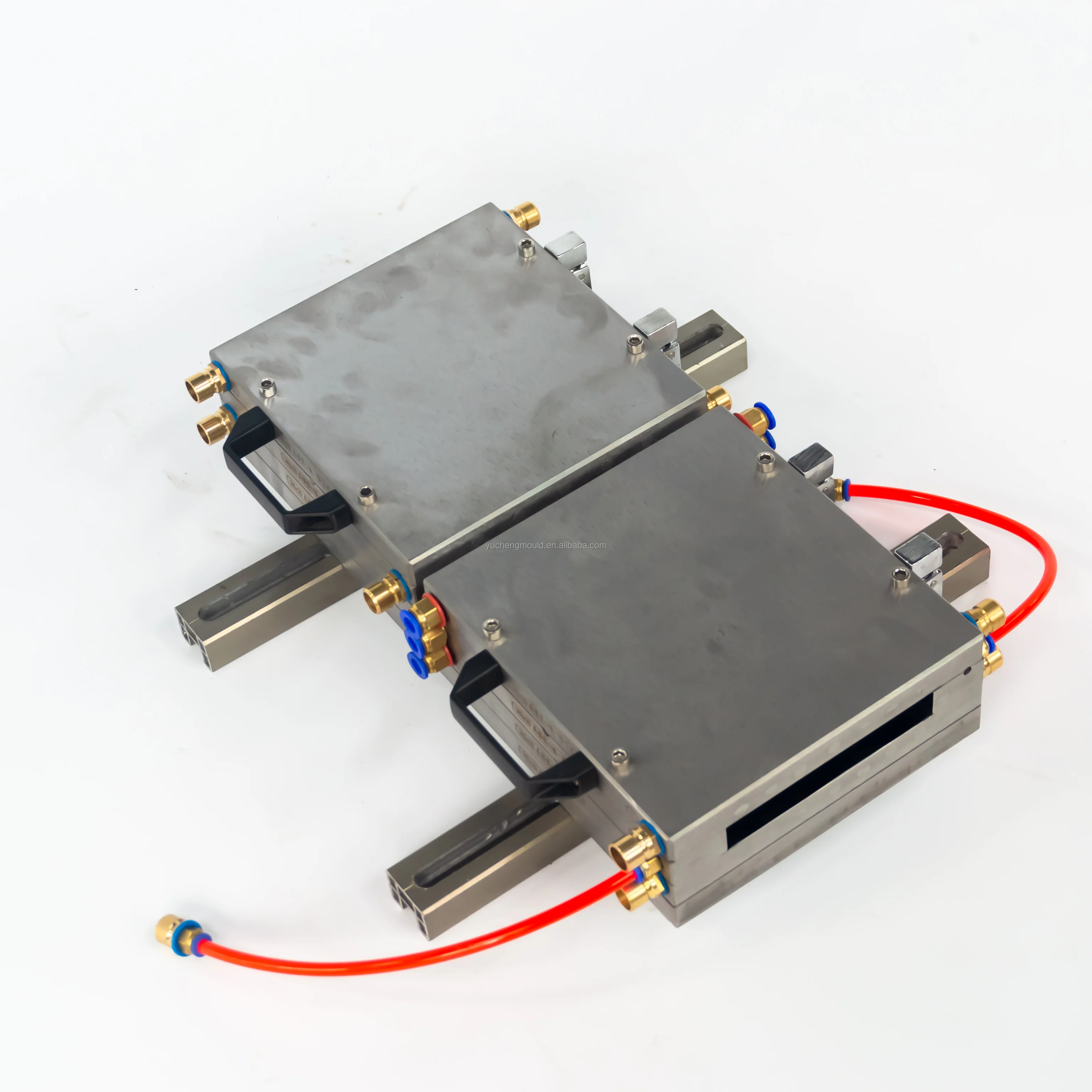 PVC/UPVC Profile Production Tools New Material Windows Profile Extrusion Mould Used In PVC Profile Production Line