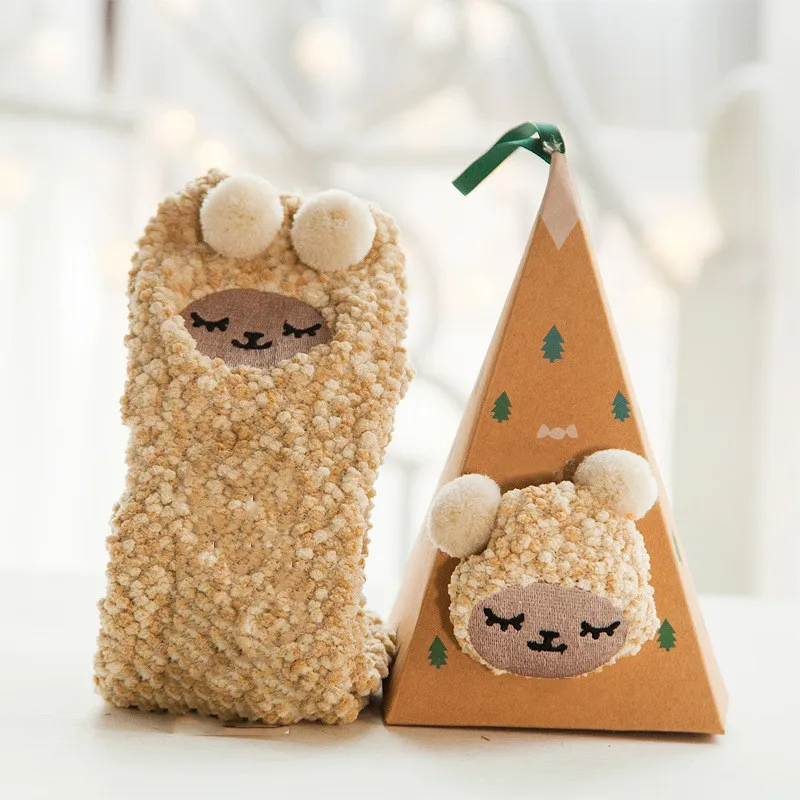 Cute Animal Design Deer Christmas Socks Women 3D Fluffy Coral Velvet Thick Warm Winter Socks with Box R0744