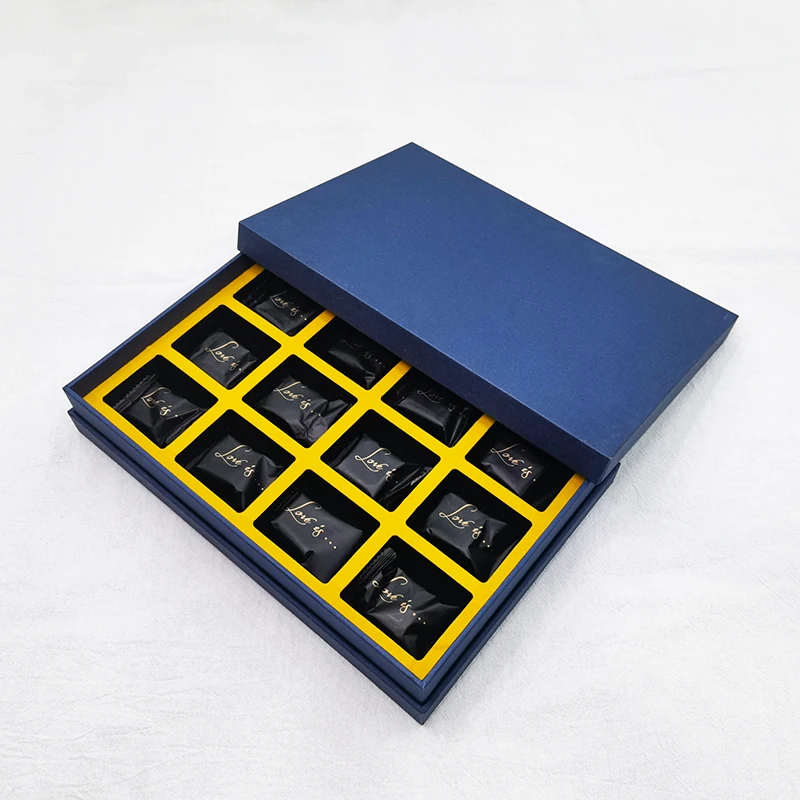 luxury Recyclable kitkat paper gift chocolate packaging box with dividers