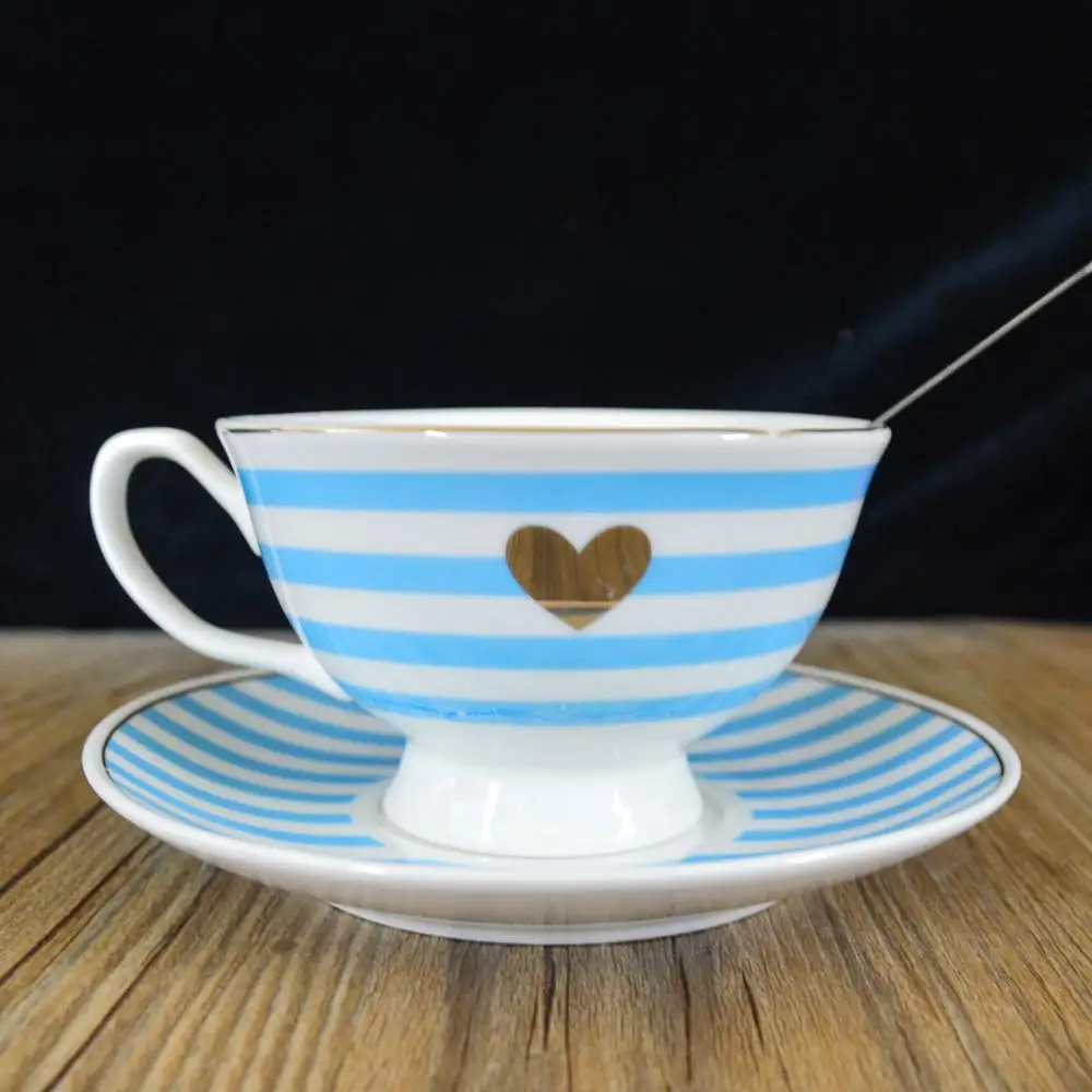 Exquisite bone China Coffee Cups And Saucers With Gift Boxes.Cups And Saucers Suit