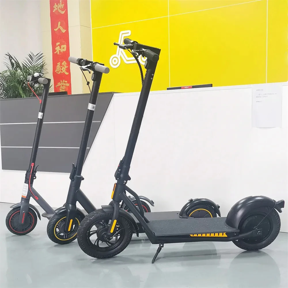 2023 New Design 12 inch Air Tire 500W Motor 35KM/H Long Range Electric scooter With 15Ah Battery Kick E Scooter For Adult