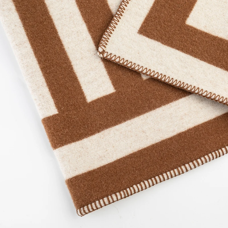 HengTai New Trend 625gsm 100%wool Blanket Heavy 130*170cm Wool Blankets Woven Throw Blanket For Winter