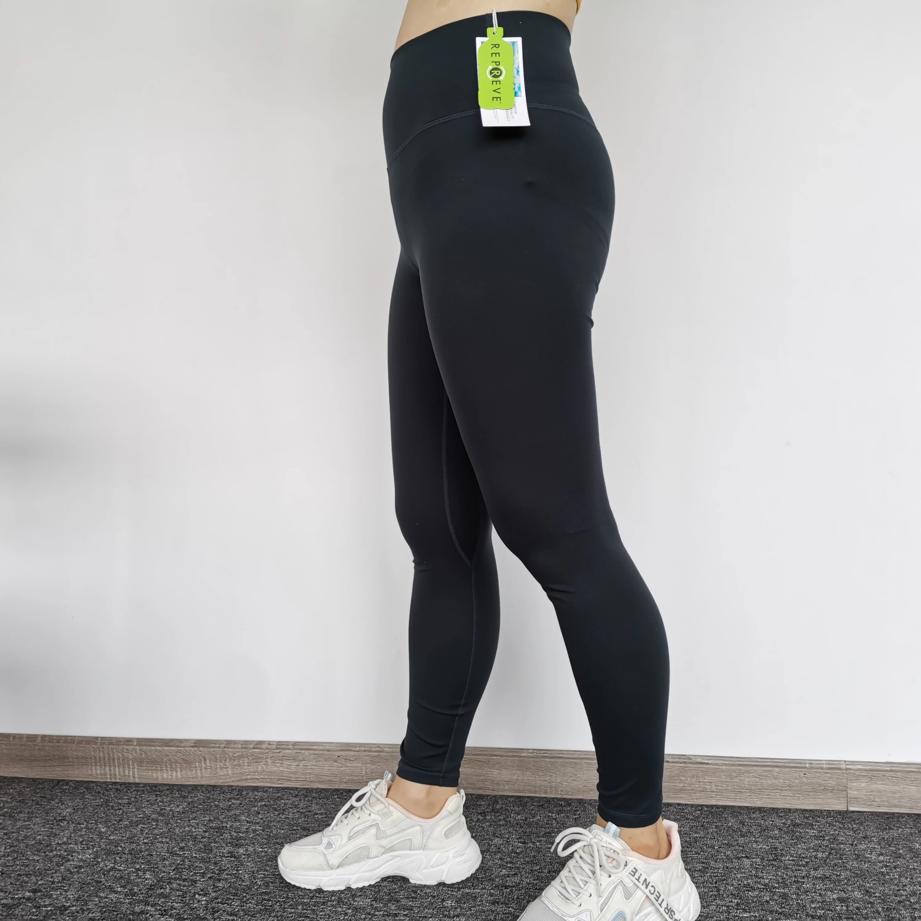RE01 recycled legging RPET workout legging from plastic bottle REPREVE recycled polyester