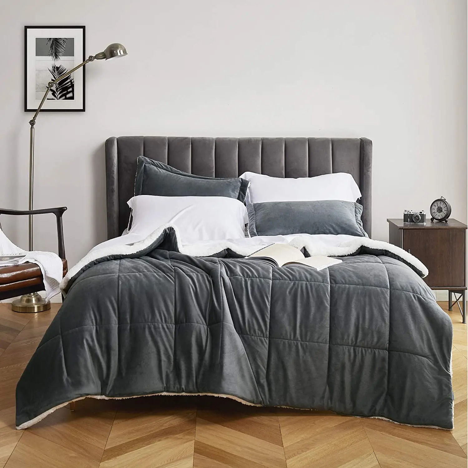 Reversible Two-sided Elegant Down Alternative Fluffy Comfort Plain Comforter