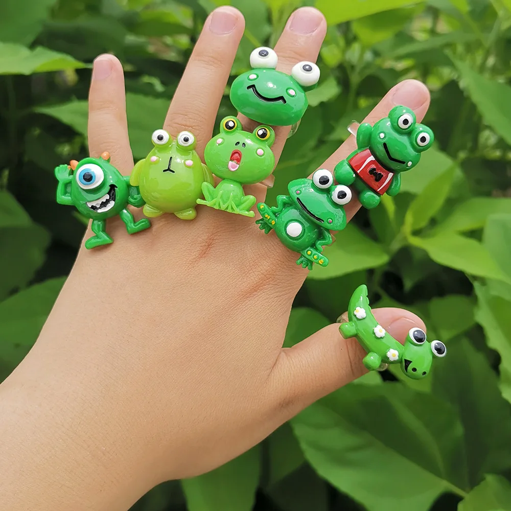 CLARMER European and American New Personality Simple Cartoon Resin Frog Ring Geometric Cute Acrylic Ring For Woman And Girls