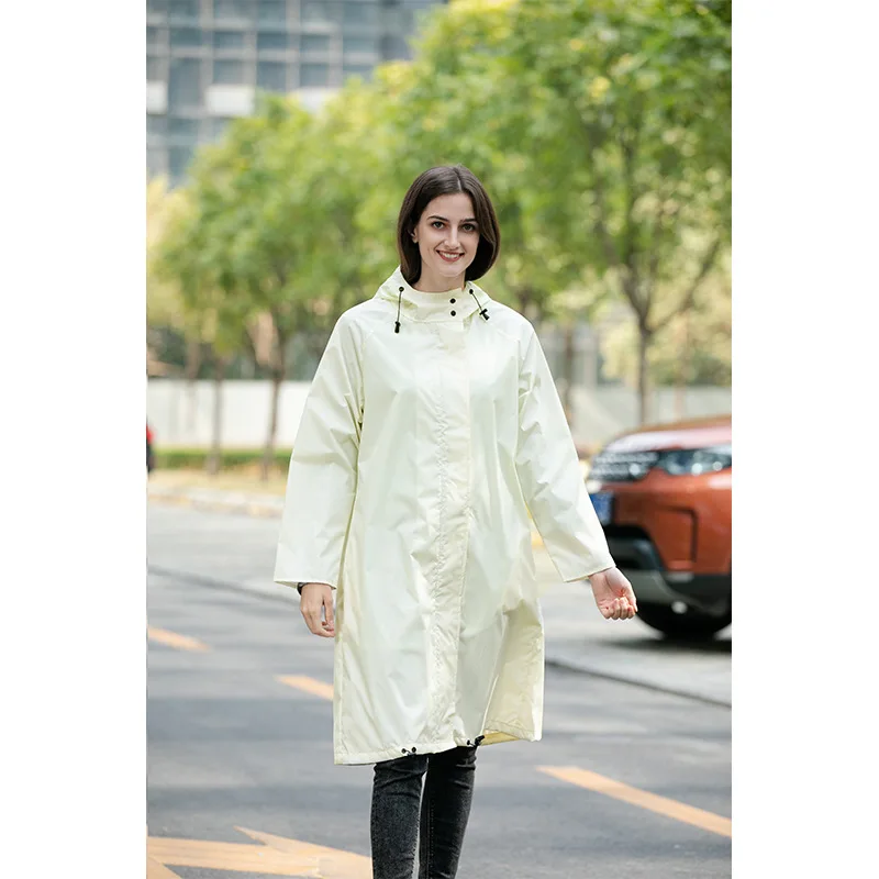 factory  direct supply high quality portable waterproof ball raincoat  non  disposable raincoat rain ponchos for adults