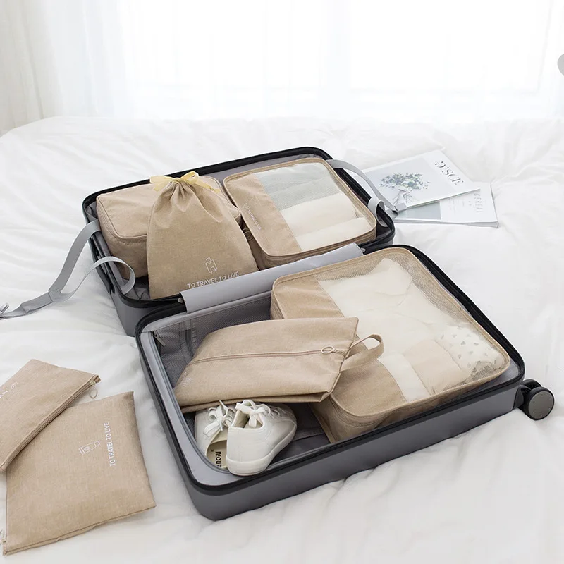 Индивидуальные 7 шт/набор Набор игрушечных пластиковых водонепроницаемая одежда, которая может сумки путешествия чемодан для путешествий, сумки для макияжа, упаковочная коробка (1600719489793)