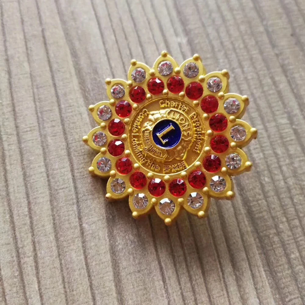 Bespoke Feminine Cute Lapel Pin Badge Brooch Gold Plated with Crystal Stones