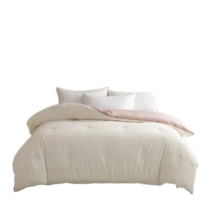 Pure polyester four season uses Soybean fiber filled comforter for good sleep in the evening