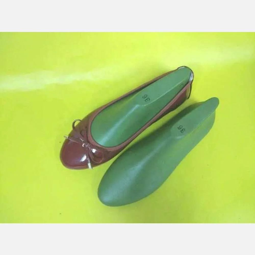 Женские плоские пластиковые Туфли с круглым носком