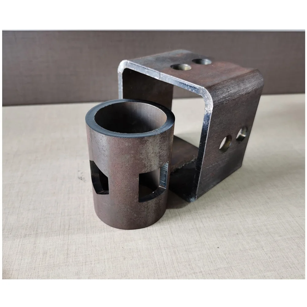 1530 1000W Metal Tube And Plate Fiber Laser Cutting Machine With 6m Rotary For Metal Plate Metal Tube Cutting