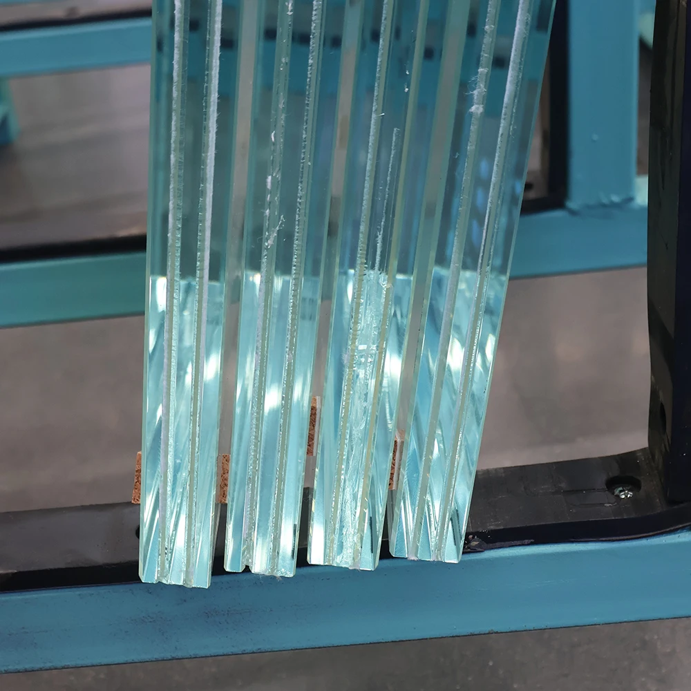China Factory High Quality Safety Laminated Bulletproof Glass Armored Glass for Armored Vehicles