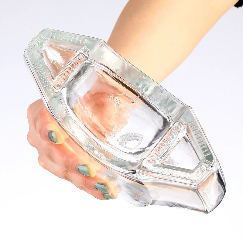 Custom design 500ml 750 ml clear liquor glass bottle for brandy xo whisky