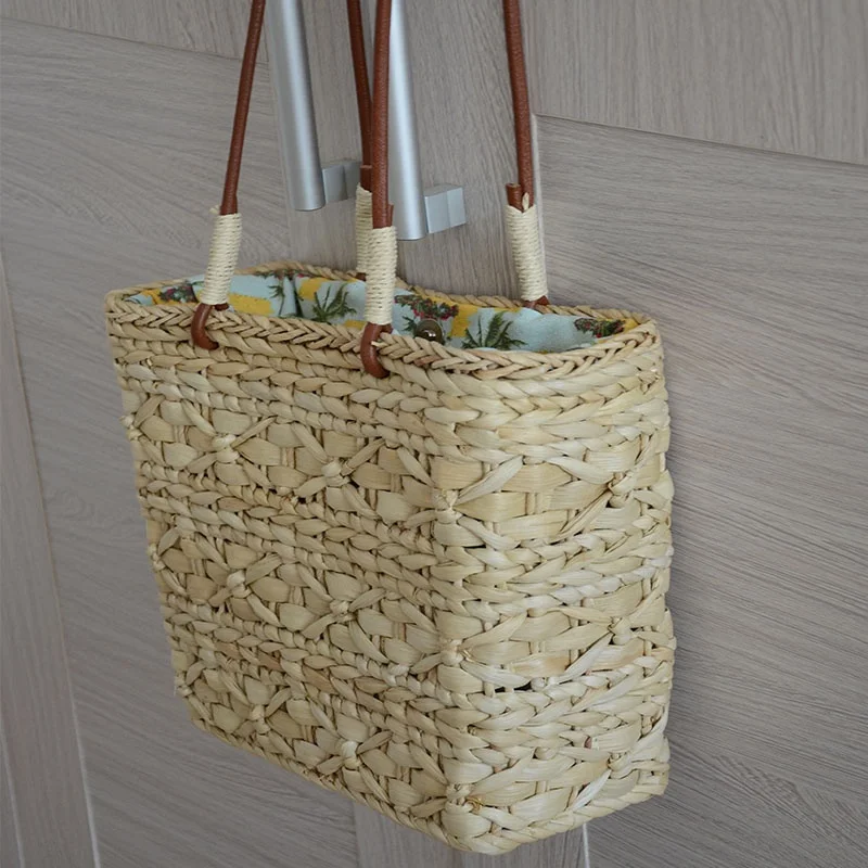 New Corn Husk Hand Woven Straw Bag Summer Beach Straw Bags Long Handle Bucket Handbag