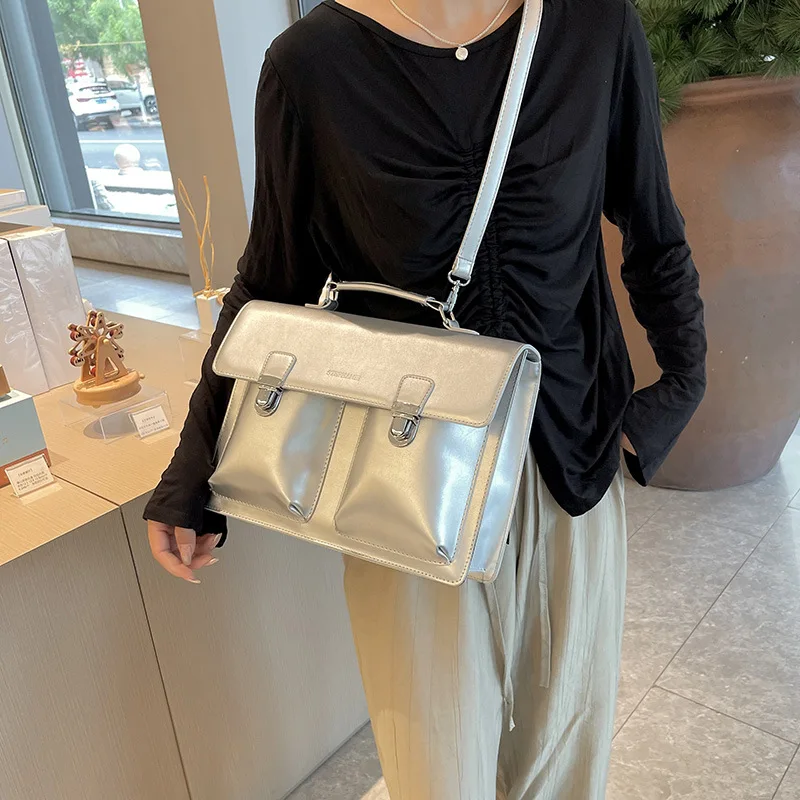 Wholesale Beautiful Handbags Ladies Women Good Quality Hand Bag New Designer Unique Sac A Dos Femme Novelty College Bags Girls