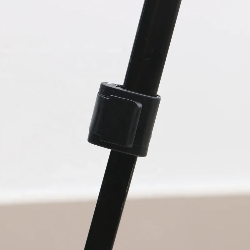 Adjustable Display Tripod Easel Stand Metal Material Art Easels for Sketching Painting Displaying Drawing for Wholesale