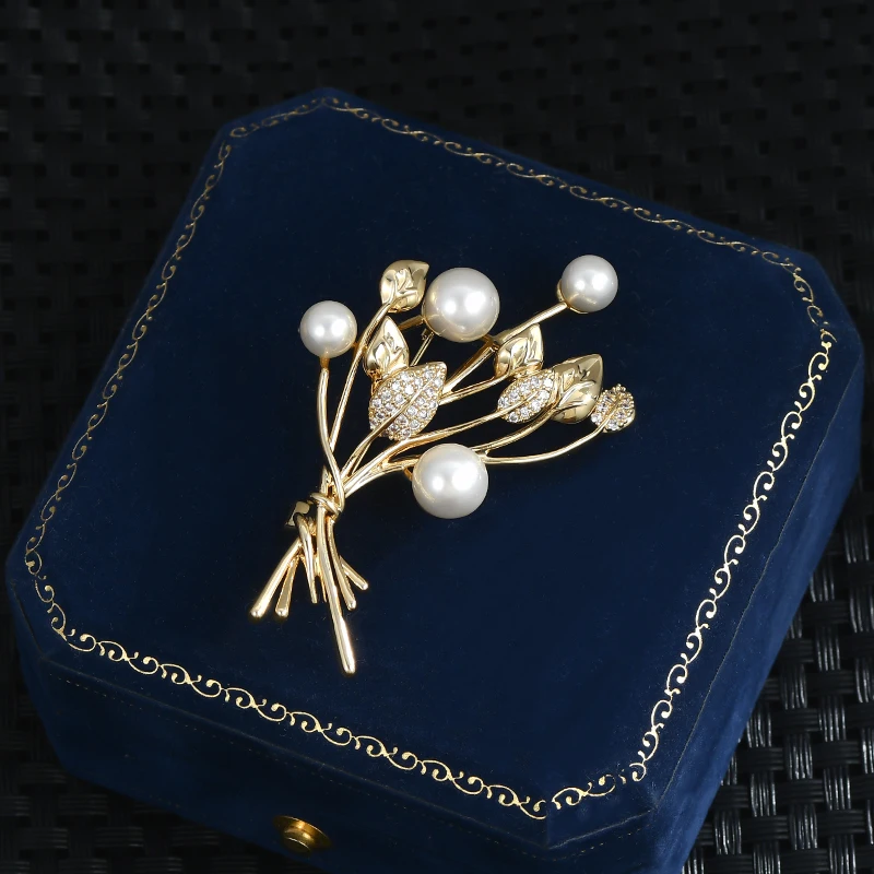 XZ60239 Gold electroplated micro-inlaid Zircon Leaf Brooch Pearl Bouquet Pin Small fragrance corsage high touch banquet pin
